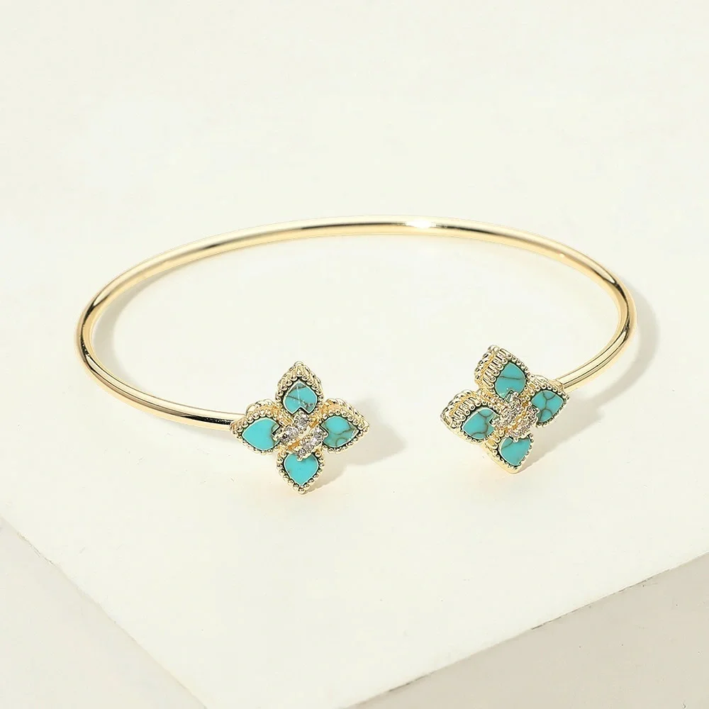 Elegant 14K Gold Plated Turquoise Clover Floral Bracelet - Picture 2 of 2